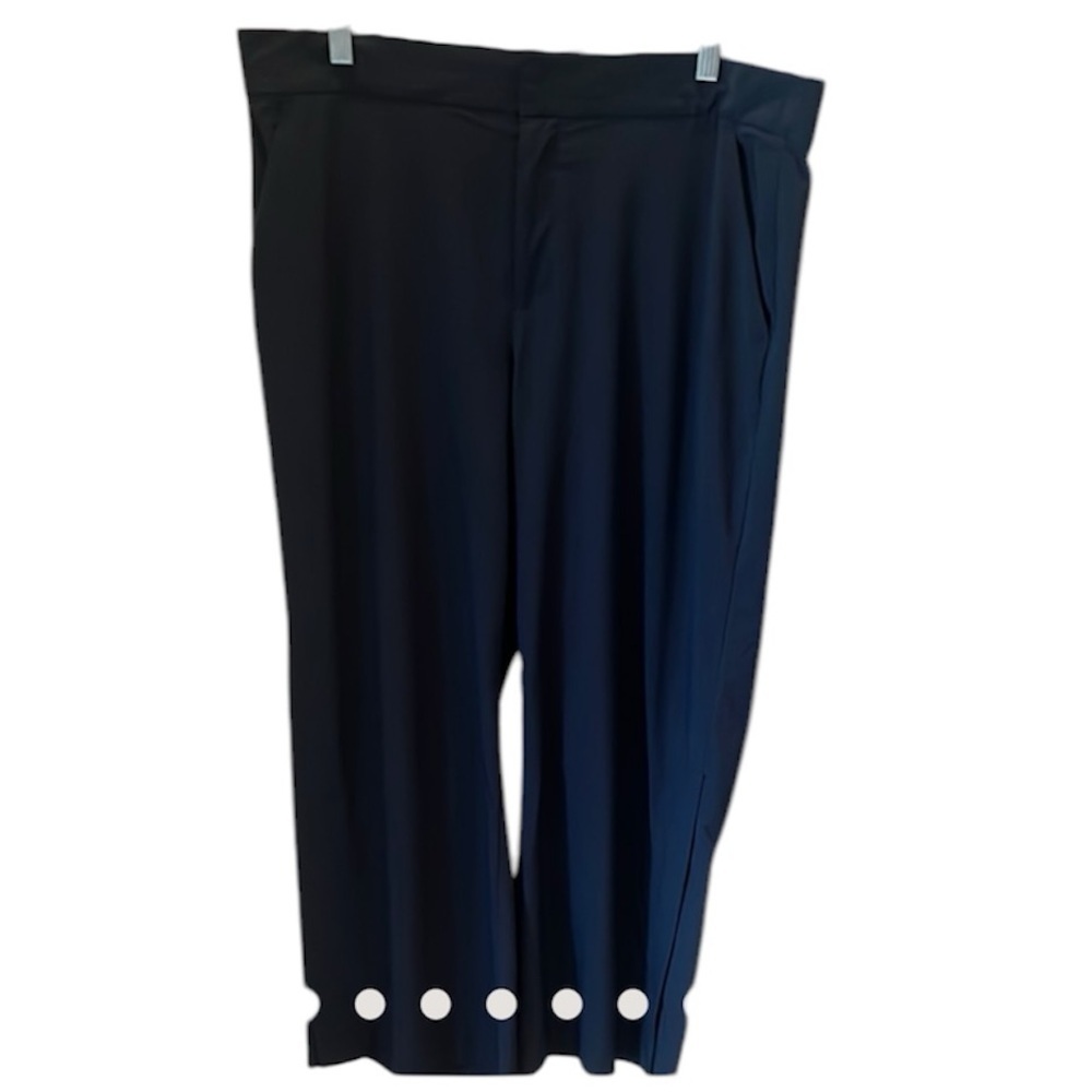 Athleta Navy Tribeca cropped comfort pants size 14T